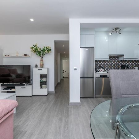 New Modern 3Br With Terrace In Fuengirola Centreアパートメント エクステリア 写真