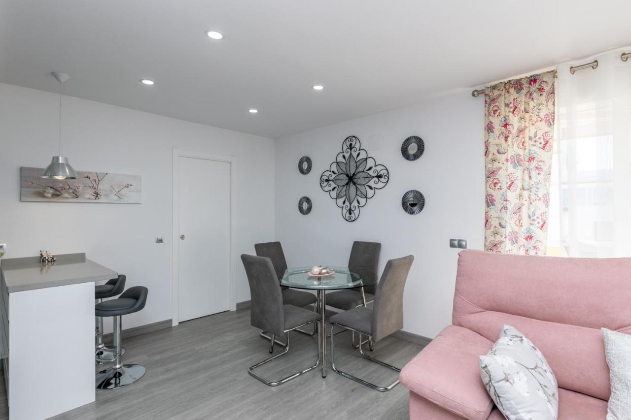 New Modern 3Br With Terrace In Fuengirola Centreアパートメント エクステリア 写真