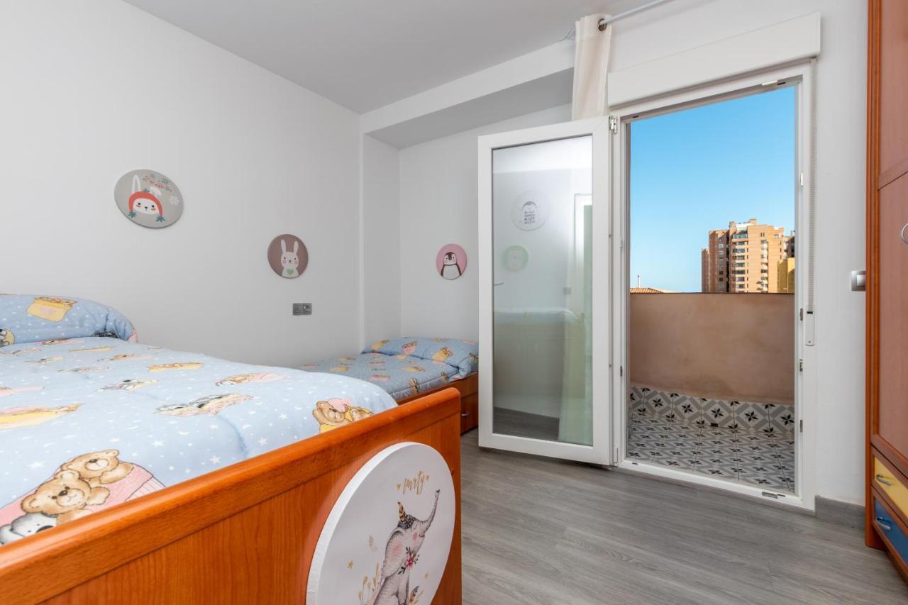 New Modern 3Br With Terrace In Fuengirola Centreアパートメント エクステリア 写真