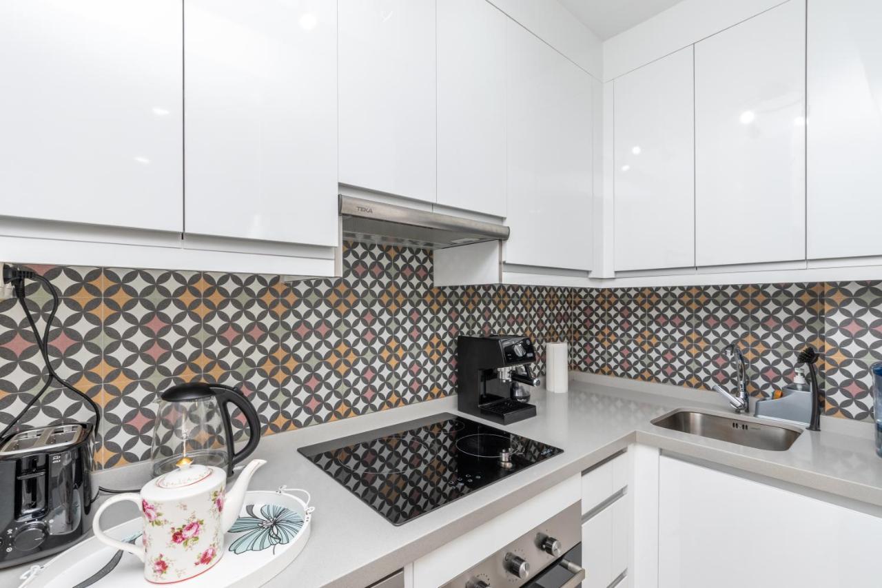 New Modern 3Br With Terrace In Fuengirola Centreアパートメント エクステリア 写真